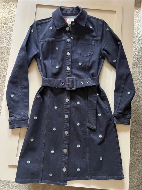 Ted Baker London Jackets & Blazers - Preppy Ted Baker Embroidered Navy Belted Trench Coat/Dress